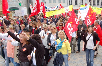 1213708120_manif_17_juin_retraite_35_heures_017.jpg