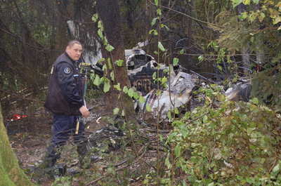 1221323748_crash_026.jpg