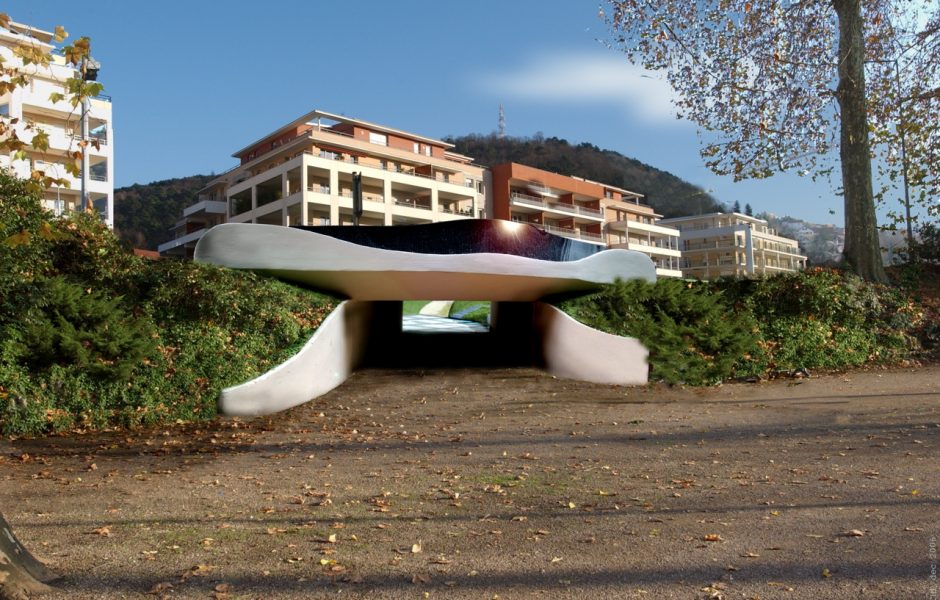 1225800298.jpg