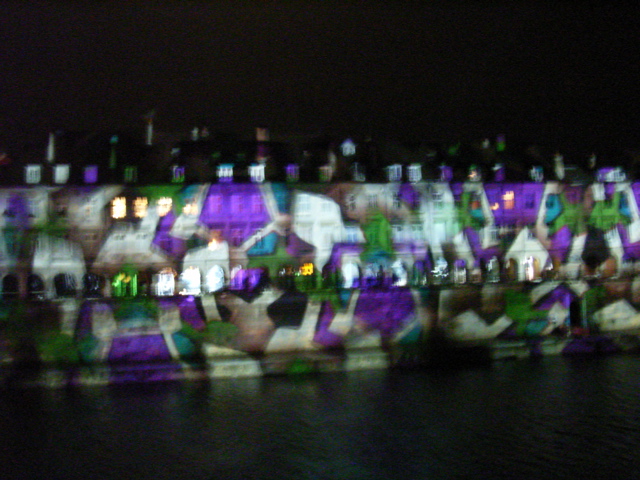 1230748935.jpg