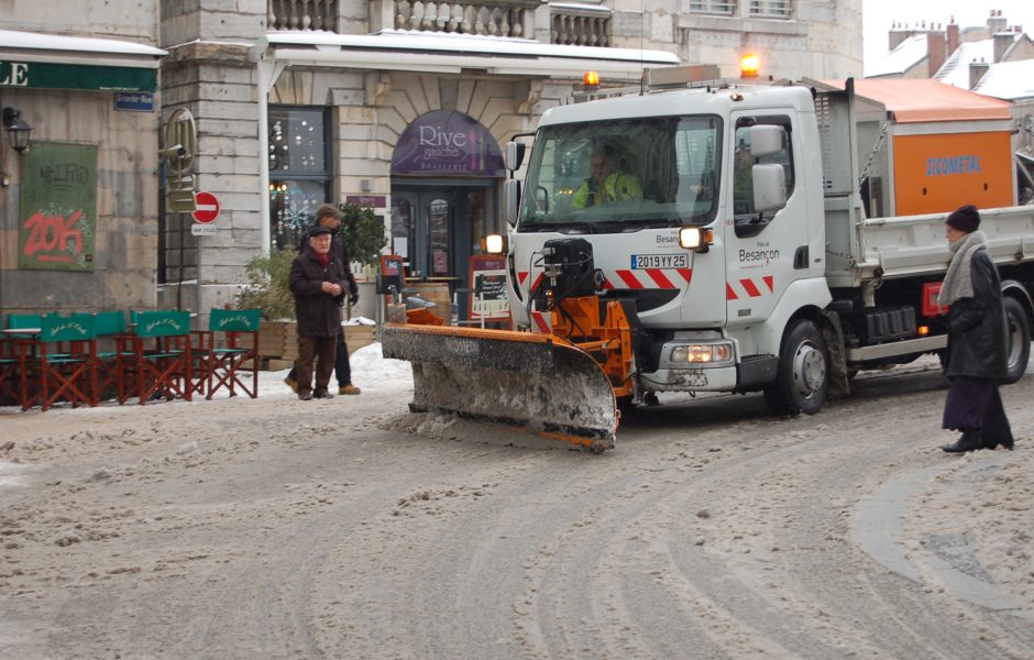 Le sel de déneigement est moins efficace sous les températures