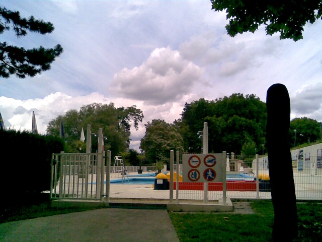 1307801900.jpg