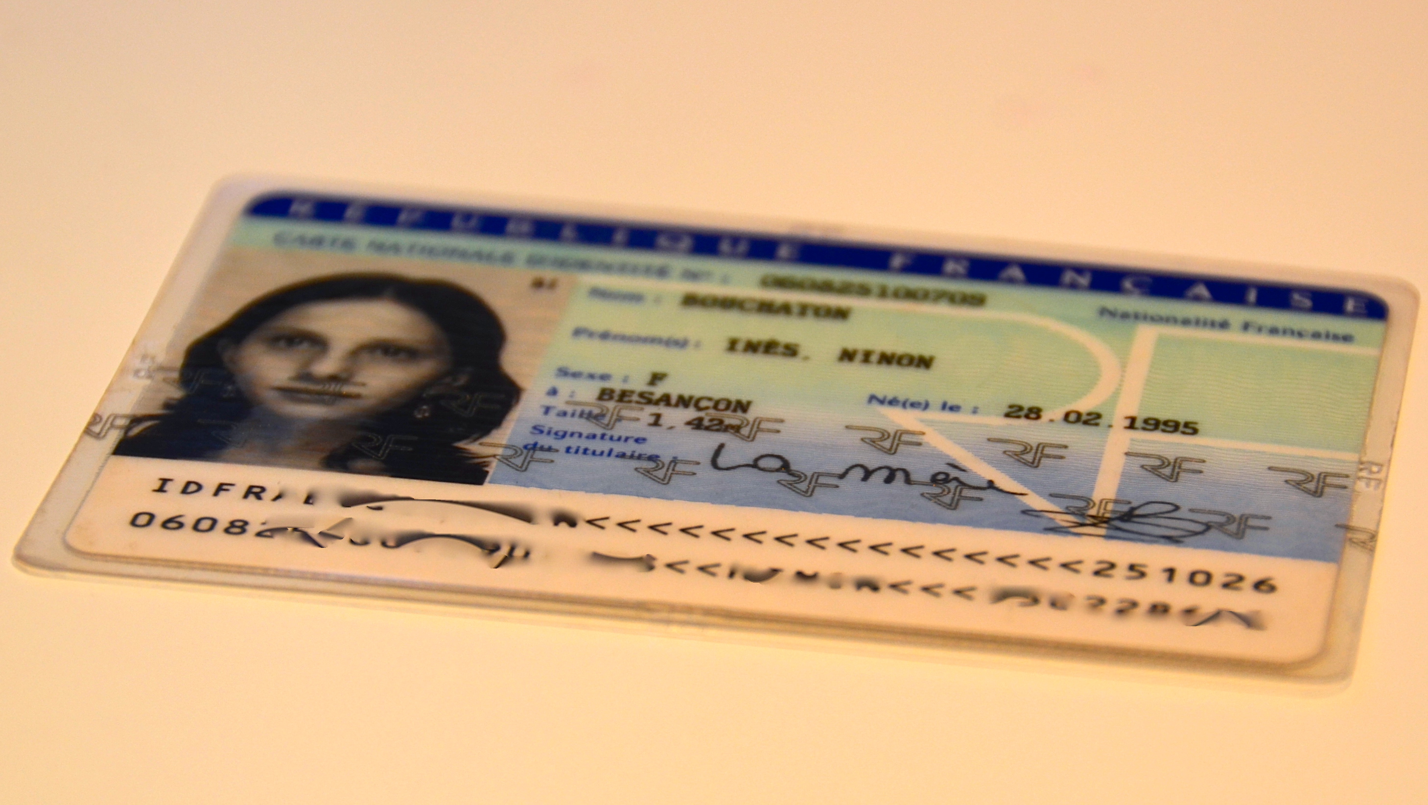 Comment Rentrer En Boite Sans Carte D Identité