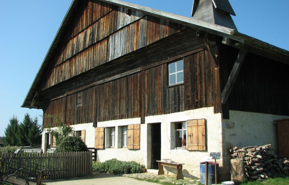 musee_des_maisons_comtoises-_ferme_-_arces_de_morteau_-_.jpg
