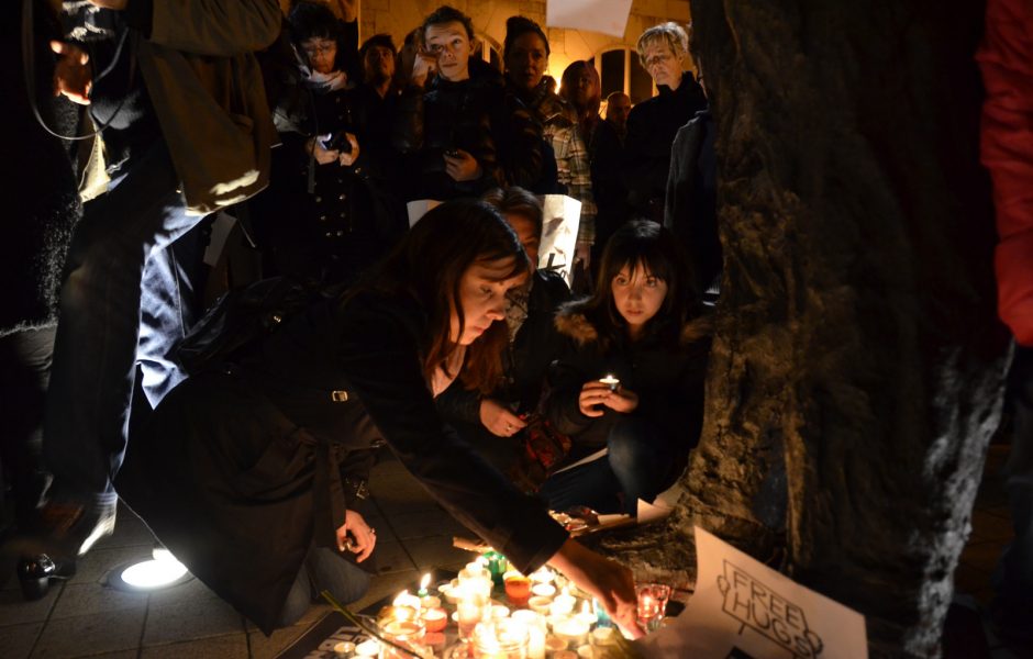 RassemblementBesanonattentatsParis171115006.JPG