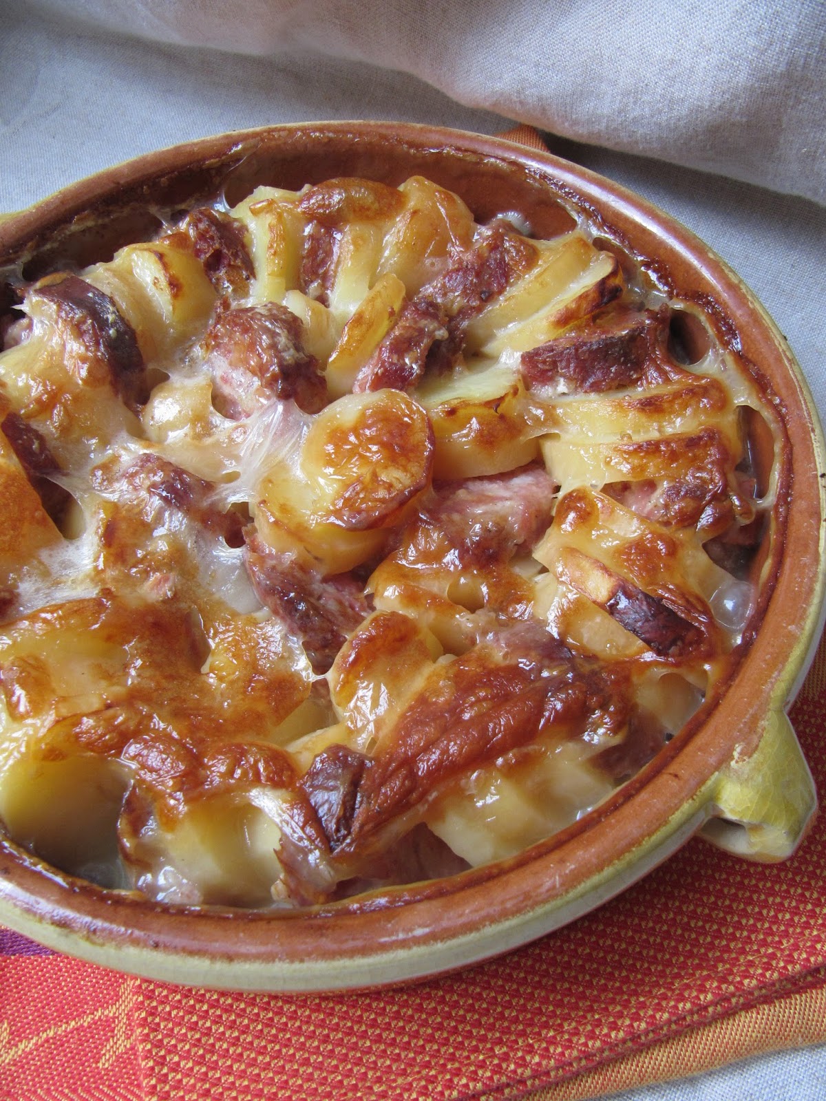 Recettes Morteau : Gratin Franc-comtois à La Morteau • Macommune.info