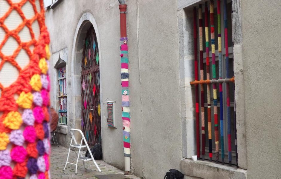 yarn_bombing_005.jpg