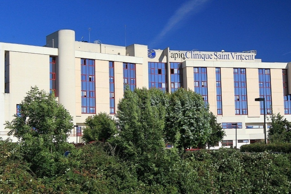 Les cliniques St Vincent à Besançon et St Pierre à Pontarlier