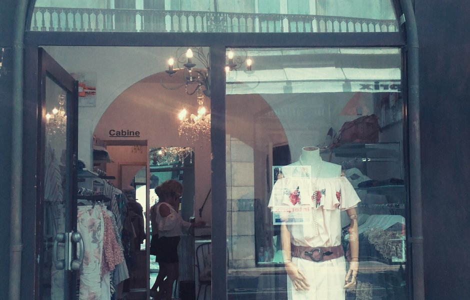 Boutique hotsell vetement originaux