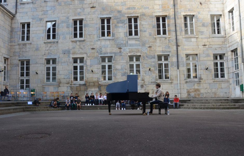 © Hélène Loget &copy;