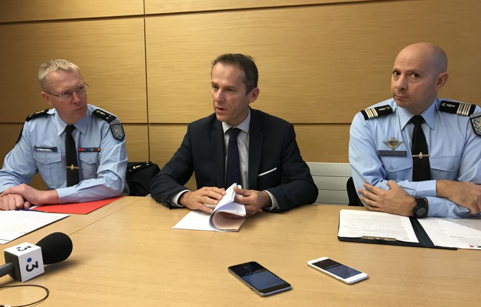 Colonel Langlois (gendarmerie de Franche-Comté), le procureur Etienne Manteaux et le Lieutenant Colonel Leblanc (gendarmerie du Doubs). ©Alexane Alfaro &copy;