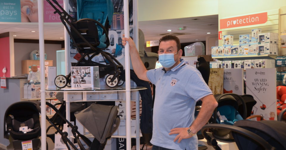 Bebe 9 Du Siege Auto En Passant Par Les Biberons Et La Poussette Electrique Macommune Info