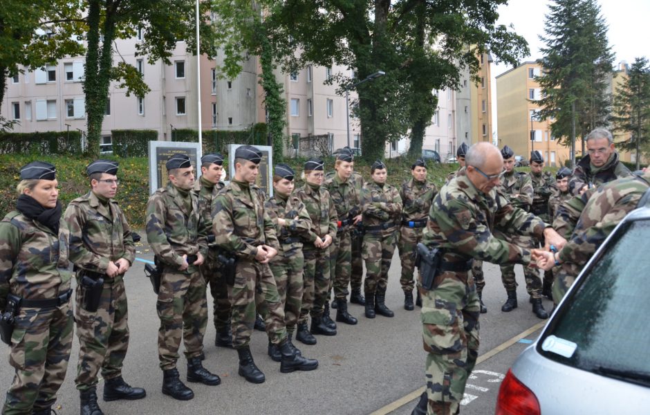 Exercice lors de la Préparation Militaire Gendarmerie octobre 2019 © Hélène Loget ©