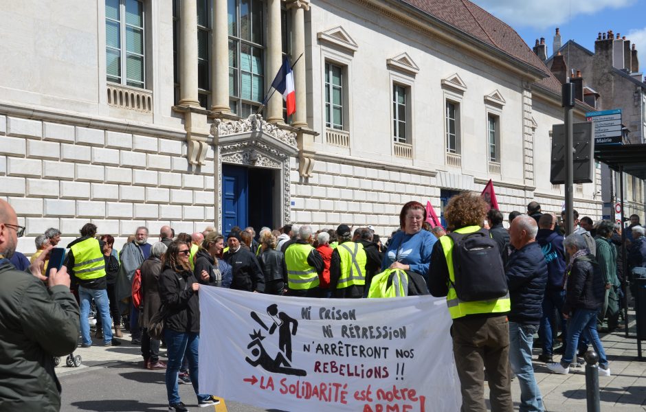 Audience des trois gilets jaunes à Besançon ©MC ©