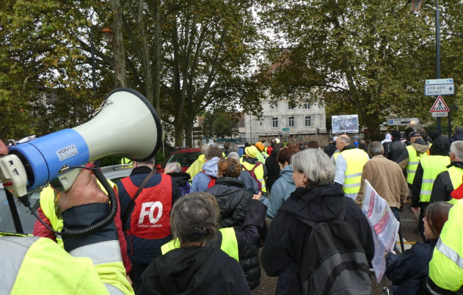 Archives 2019 © Lucien S FBK Gilet Jaune Besançon