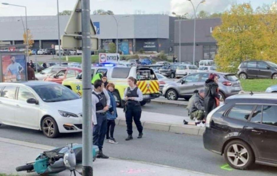 Collision scooter – voiture rue René Char ©Alerte témoin Sarah K.
 ©