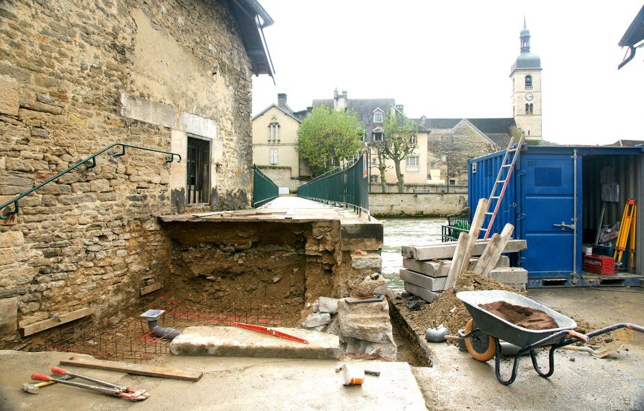 Travaux sur la passerelle d’Ornans ©Ville d’Ornans
 ©