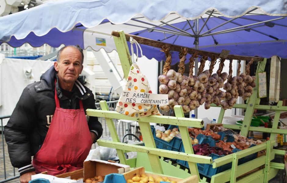 Ramenez vous-même votre sac pour réduire vos déchets, au marché Beaux-Arts ©Zéro Déchet GB ©