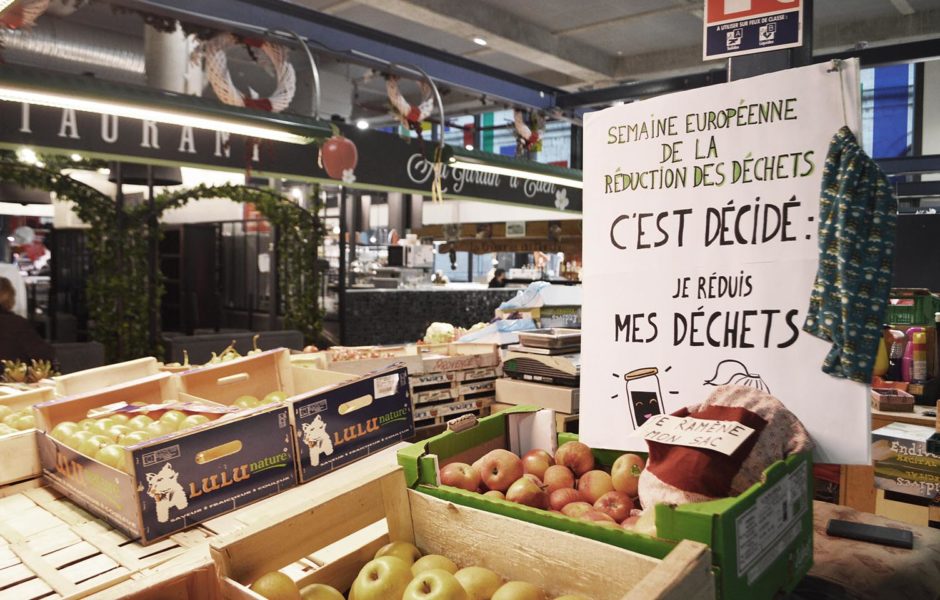 Un exemple pour la planète : ramener son sac pour réduire vos déchets, au marché Beaux-Arts de Besançon ©Zéro Déchet GB ©