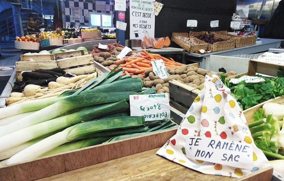 Ramenez vous-même votre sac pour réduire vos déchets, au marché Beaux-Arts ©Zéro Déchet GB ©