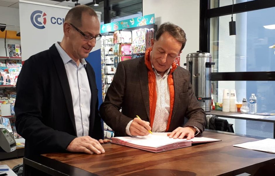 F.ROLAND et D. ROY-signature convention2 ©CCI du Doubs ©