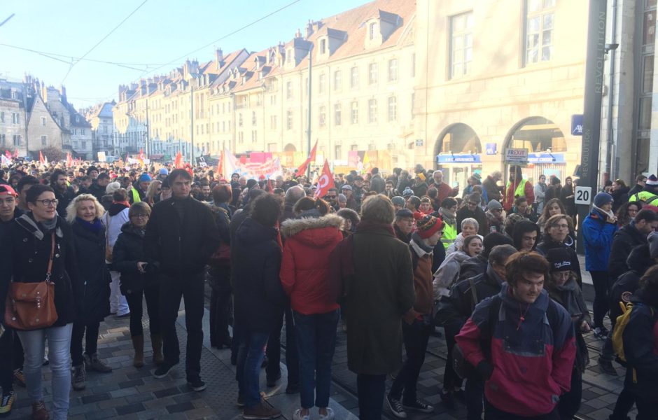 Manifestation du 5 décembre à Besançon ©Hélène Loget ©