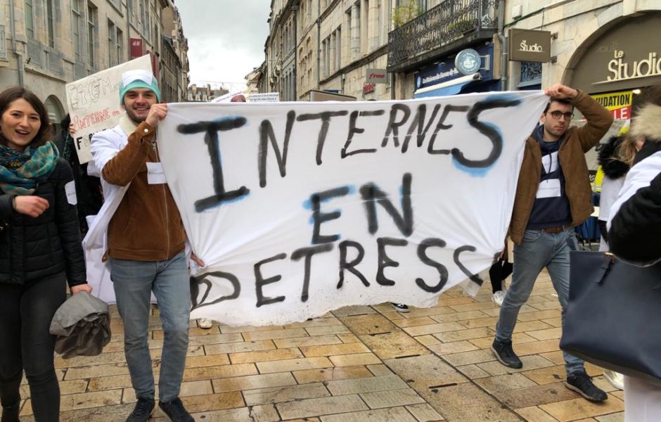 Manifestation des internes à Besançon le 13 décembre 2019 ©Damien Poirier ©