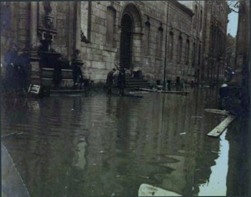 Crue de 1910 à Besançon © Facebook Besançon d'Antan ©