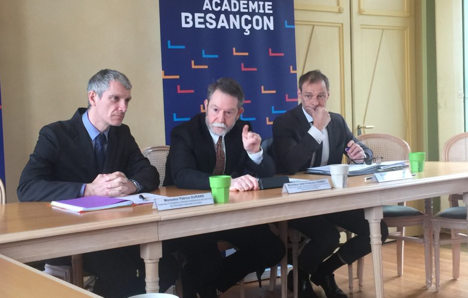 Patrice Durant, inspecteur d'académie-directeur académique des service de l'Education nationale du Doubs, Jean-François Chanet, recteur de l'académie de Besançon, Frédéric Patout, secrétaire général adjoint-directeur académique de l'organisation et de la performance. ©Alexane Alfaro ©