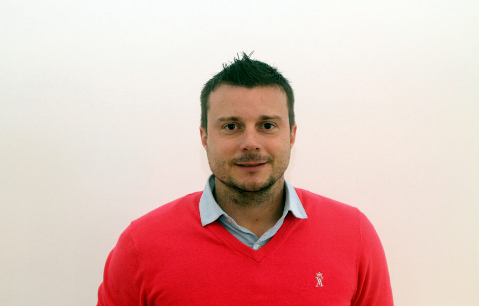 41 - Nicolas Pirolley - 34 ans - Responsable des ventes - FONTAINE ARGENT ©