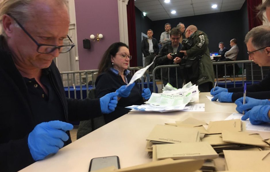 Dépouillement à Besançon ©Hélène Loget ©