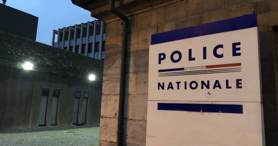 Ivre, il franchit une ligne blanche et se fait interpeller • macommune.info