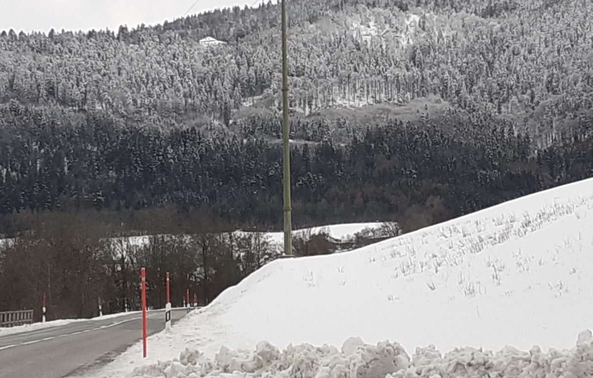 Suisse proche frontière © Paul L. ©