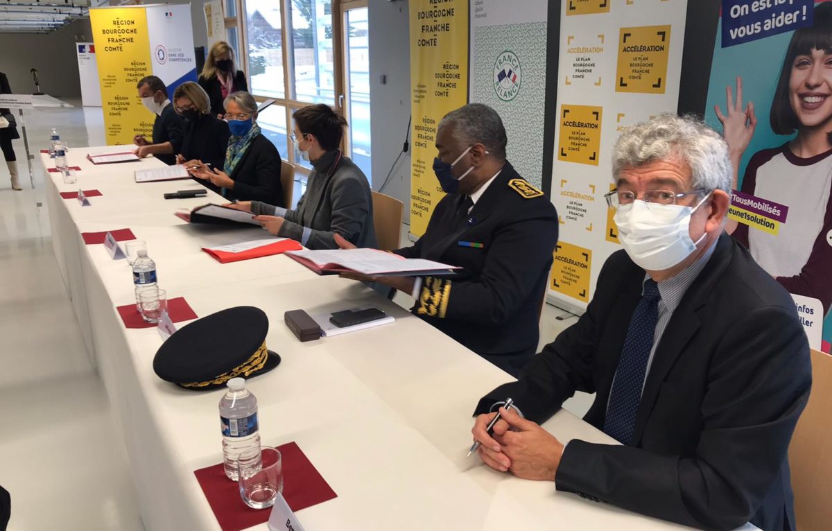 La ministre du Travail Elisabeth Borne en visite à Valdahon • macommune