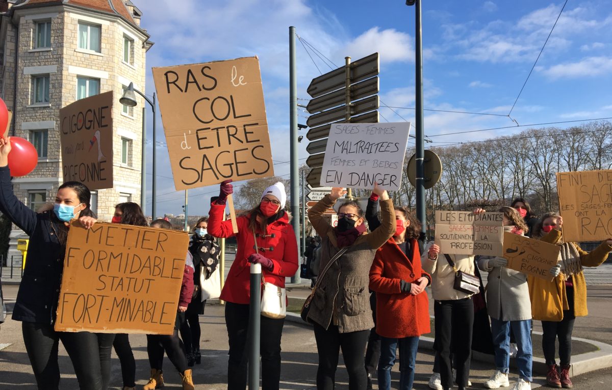 Archives - Manifestation  des sages-femmes le 26 janvier 2021 à Besançon. © ONSSF