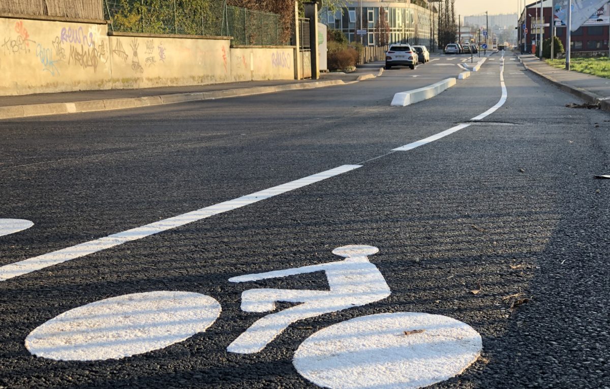 Piste Cyclable de la rue Midol © D Poirier