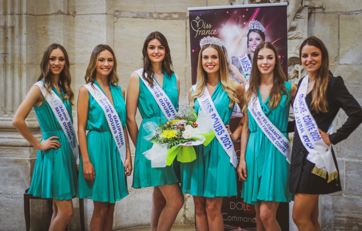 Doubs : Charlotte RIBEIRO - Mélanie FAIVRE -Julie CRETIN - Alexane BLANCHET -Laura PELTIER © Comité Miss Franche-Comté