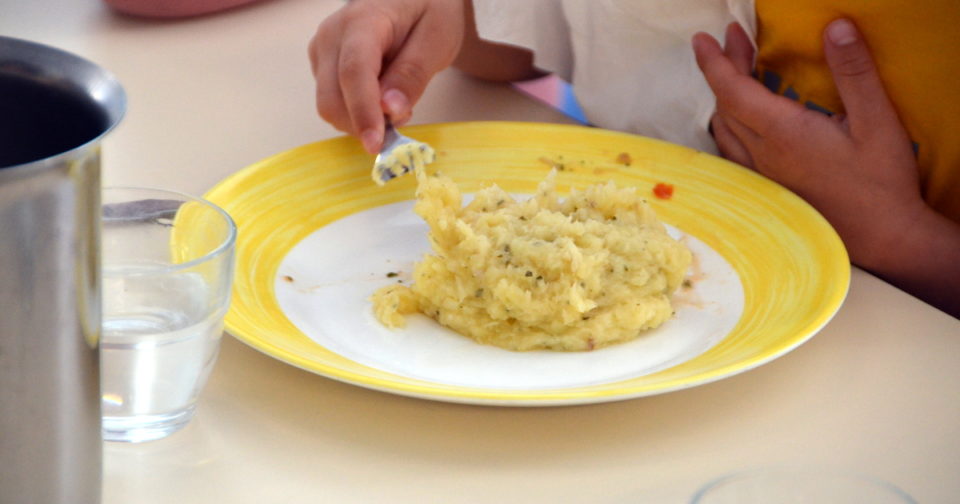 Les menus des cantines à Besançon (du 27 au 30 avril 2026) • macommune.info