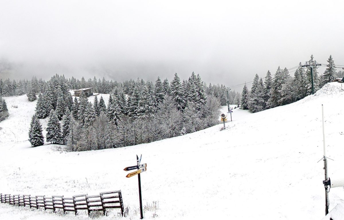 Mercredi 3 novembre à 11h07 à la station Métabief  © Webcam Station Métabief