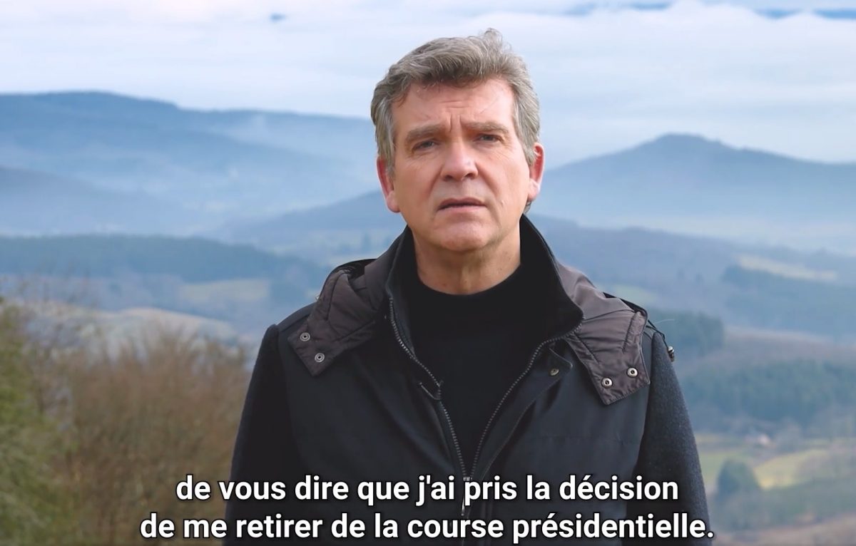  © A Montebourg