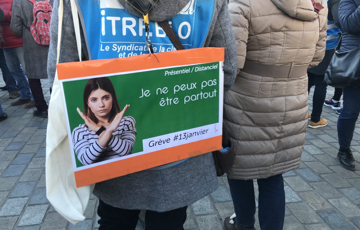 Manifestation du 13 janvier à Besançon contre le protocole sanitaire dans les écoles. © Alexane Alfaro