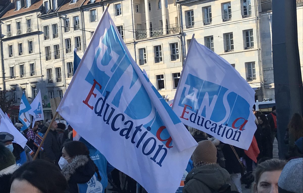 Manifestation du 13 janvier à Besançon contre le protocole sanitaire dans les écoles. © Alexane Alfaro