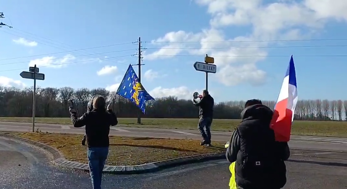  © Capture de la vidéo diffusée par  Isabelle Dupont