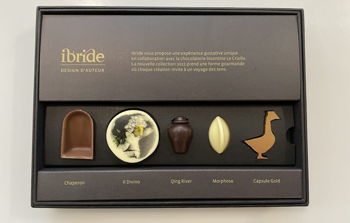 Chocolats personnalisés pour la marque design Ibride. © Le Criollo