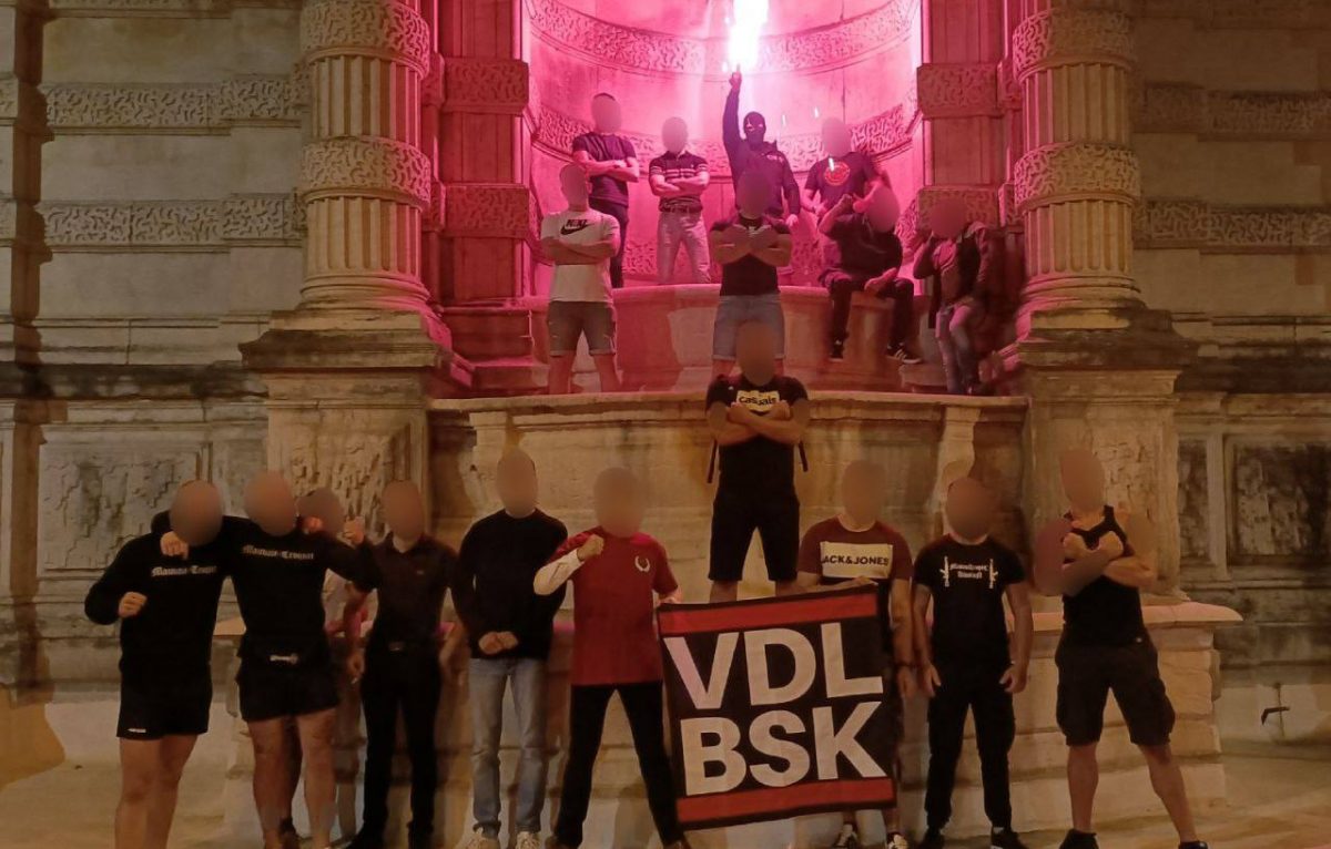 Photographie des « Vandal Besak », dans la fontaine de l’État-Major place Jean Cornet à Besançon. © capture d’écran 
