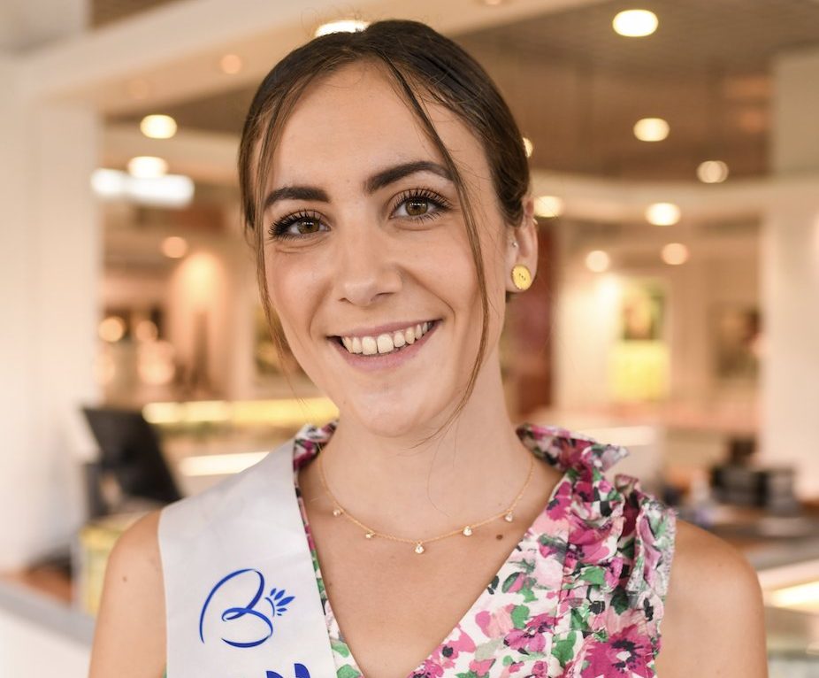 N°6 : Justine Girard, 22 ans, 1,74 m, Dampierre (39), deuxième dauphine Miss Jura 2022, infirmière en service de réanimation médicale chez l'adulte © Comité Miss Franche-Comté