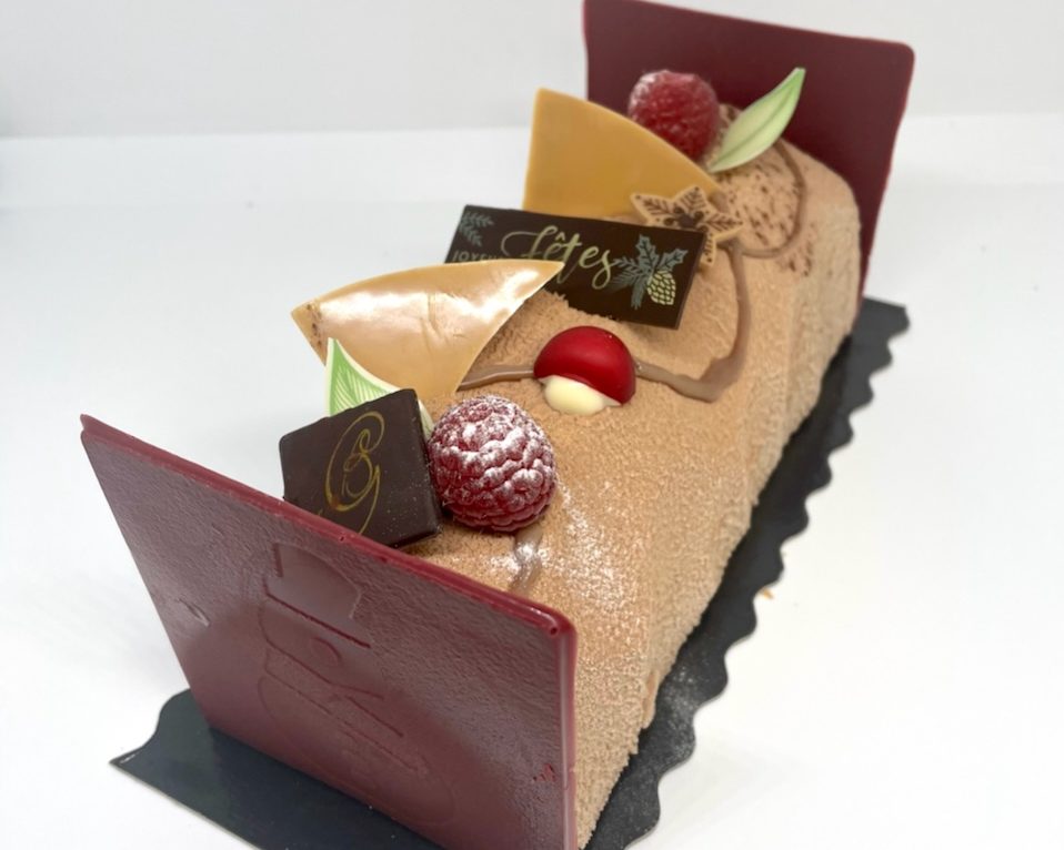 Bûche Franc-Comtesse © Pâtisserie Grandvoinnet