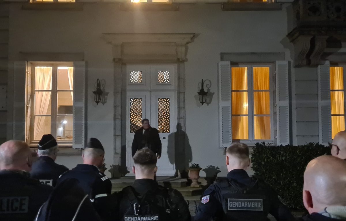 A l'issue de la manifestation du 28 mars, Michel Vilbois a remercié l'ensemble des forces de l’ordre mobilisé. © Préfecture de la Haute-Saône/Facebook