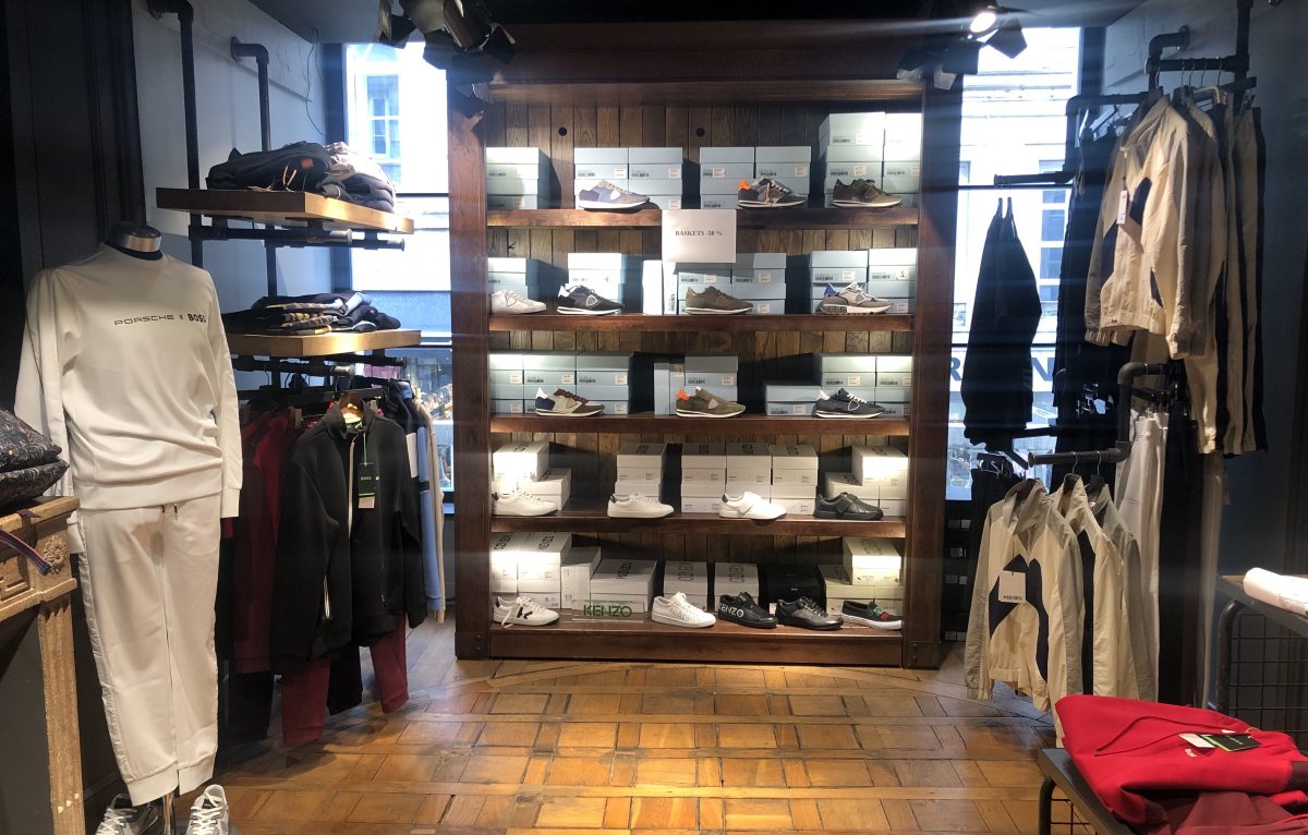 Outlet, Vêtements & Chaussures