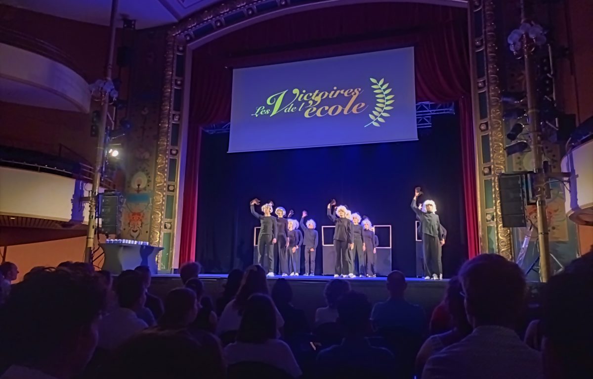 La cérémonie de remise des Victoires a été entrecoupée d’intermèdes dansés par les élèves du lycée Edouard Belin de Vesoul  © Lilou B.